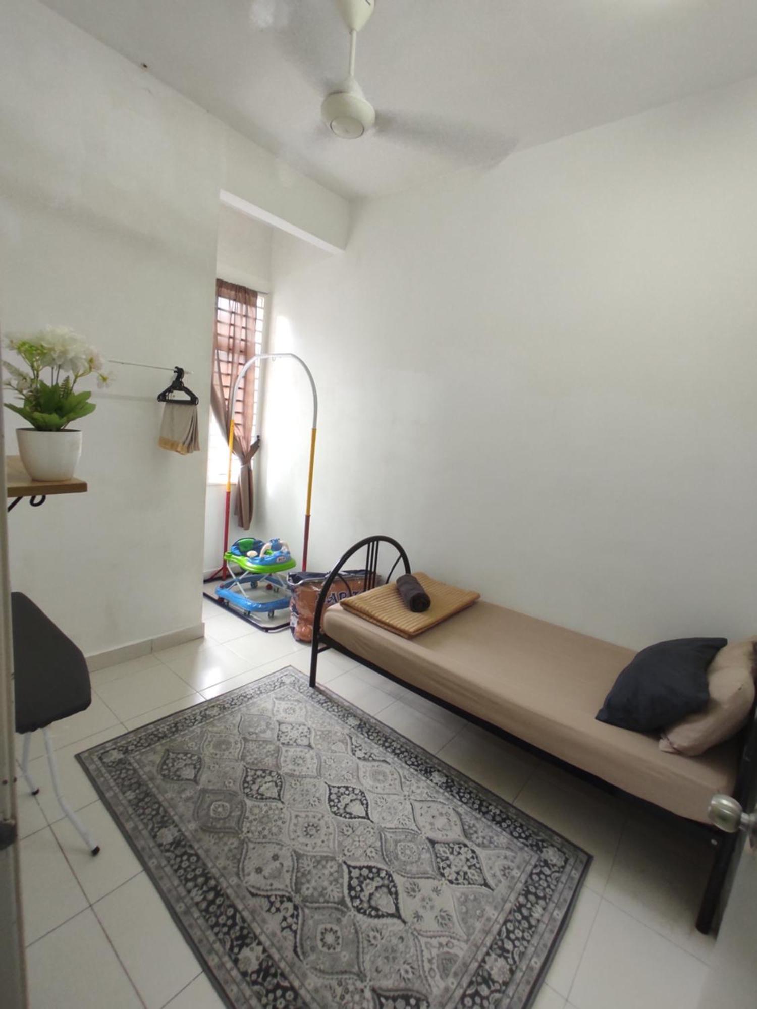 Apartment Bunga Klia Sepang